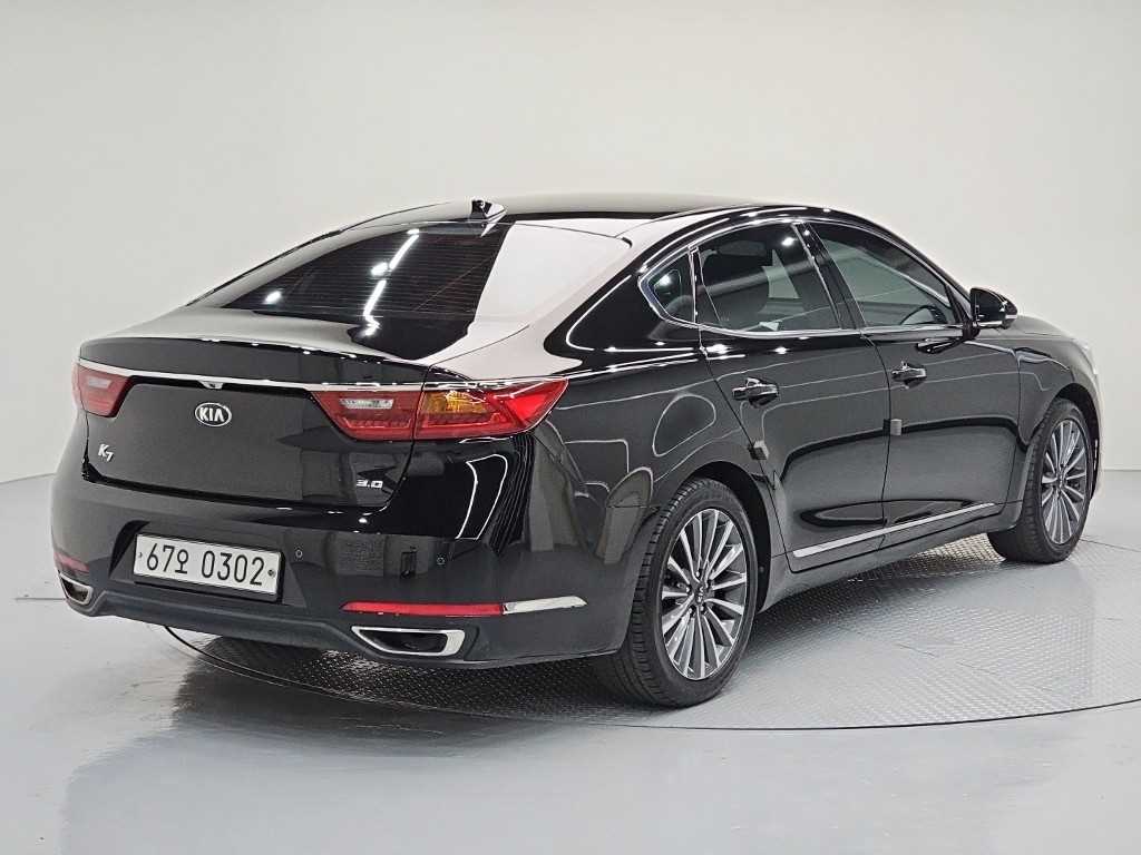 KIA K7 - Vista 4