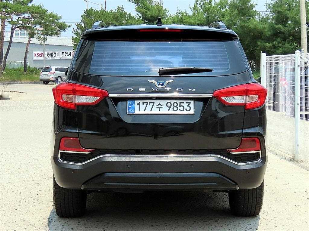 Ssangyong Rexton - Vista 4
