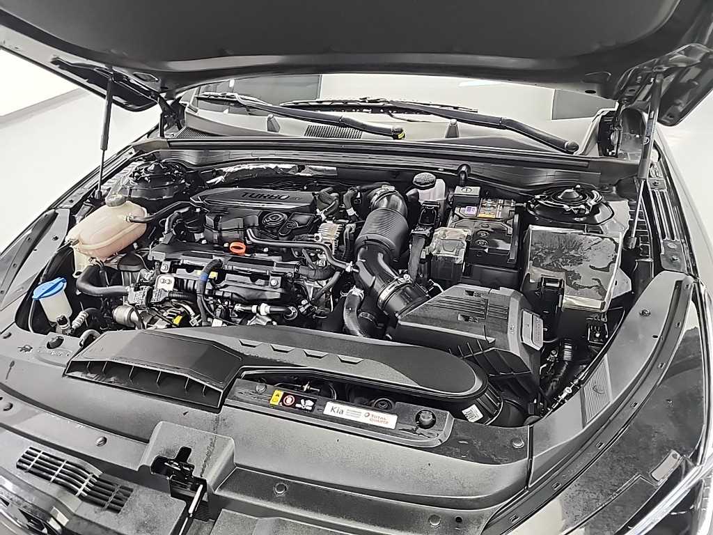 KIA K5 - Vista 5