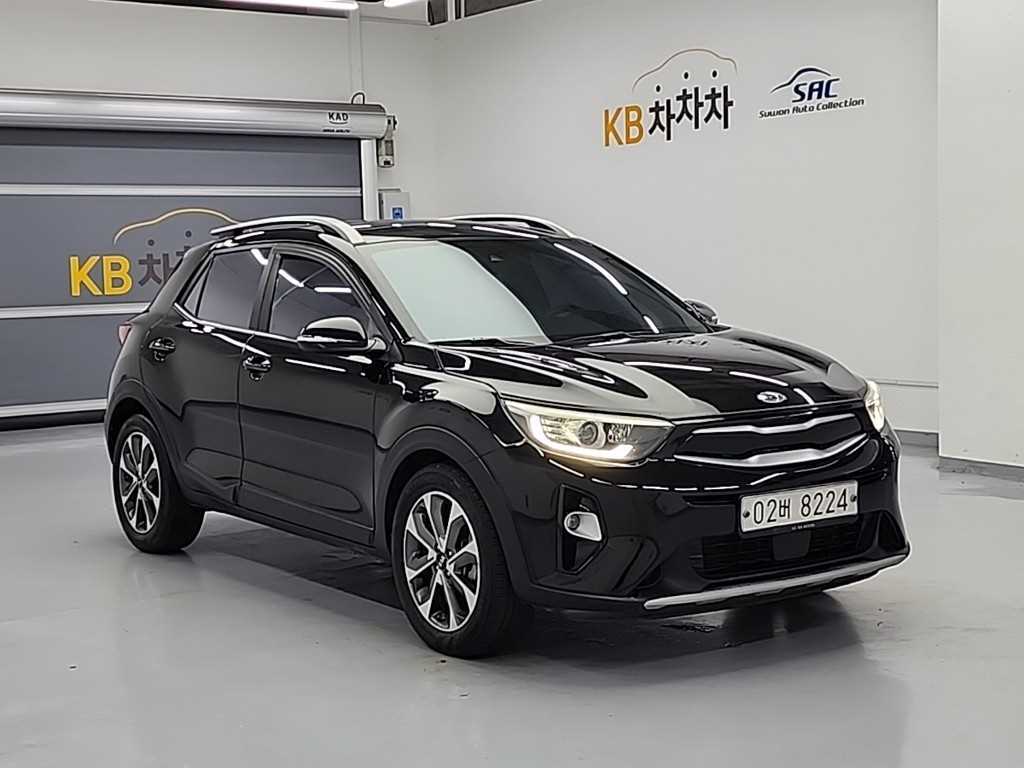 KIA Stonic - Vista 4