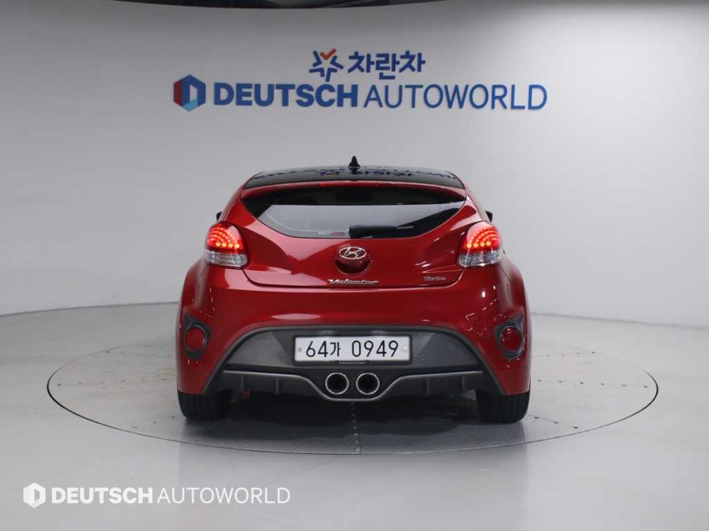 HYUNDAI Veloster - Vista 4