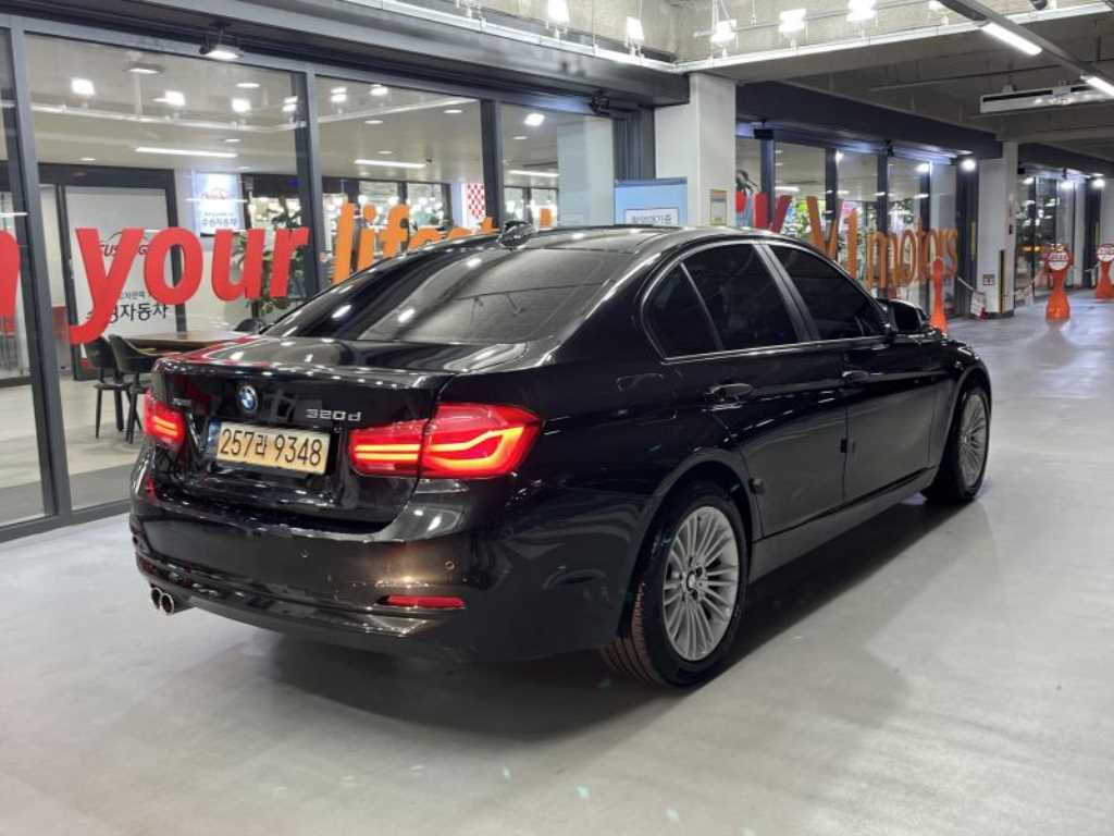 BMW 3 series - Vista 4