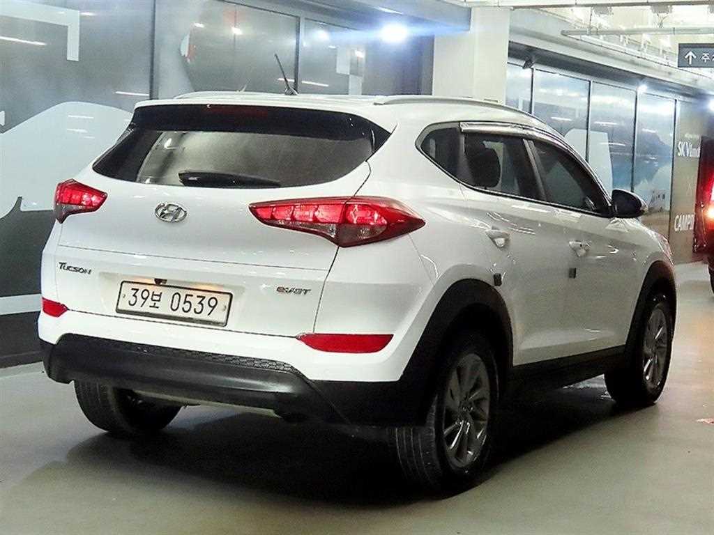 HYUNDAI Tucson - Vista 4