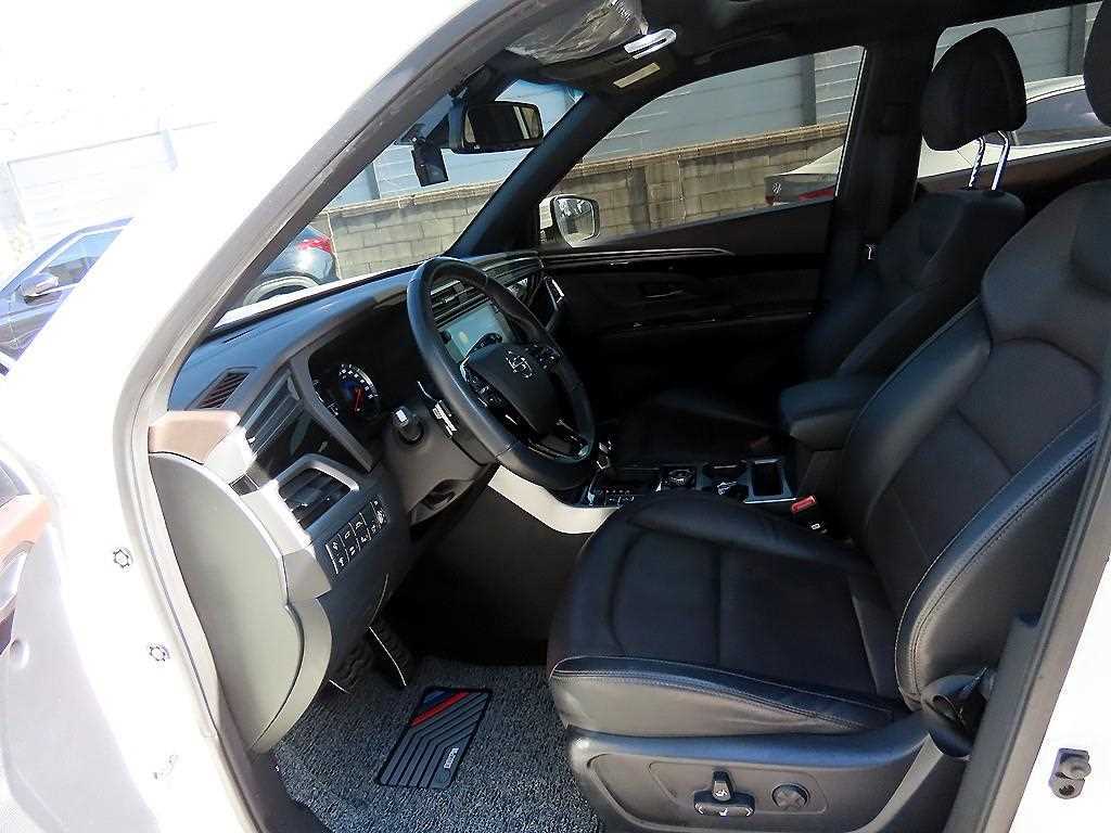 Ssangyong Korando - Vista 5