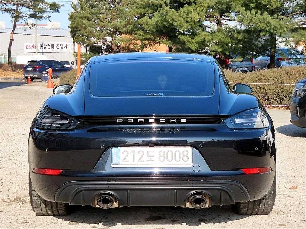 Porsche 718 - Vista 4