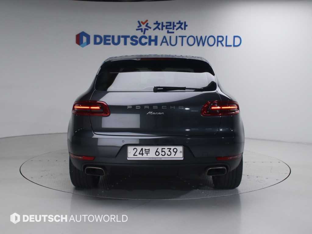 Porsche Macan - Vista 4