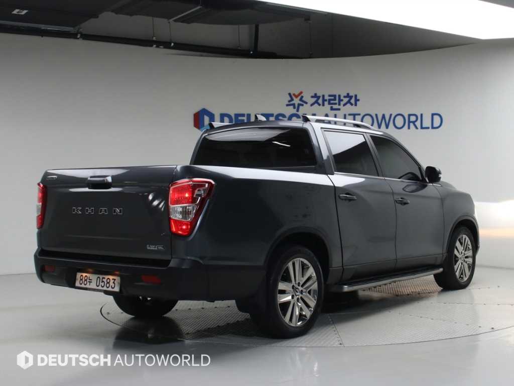 KGM 렉스턴 디젤 2.2 4WD 프로페셔널 S 사진 2/20