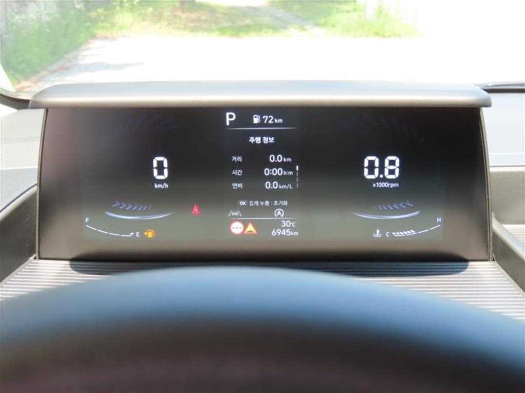 HYUNDAI Staria - Vista 5