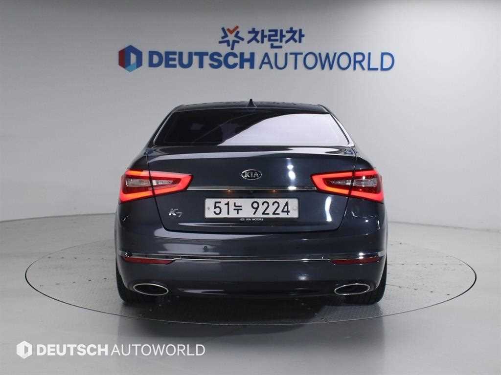 KIA K7 - Vista 4