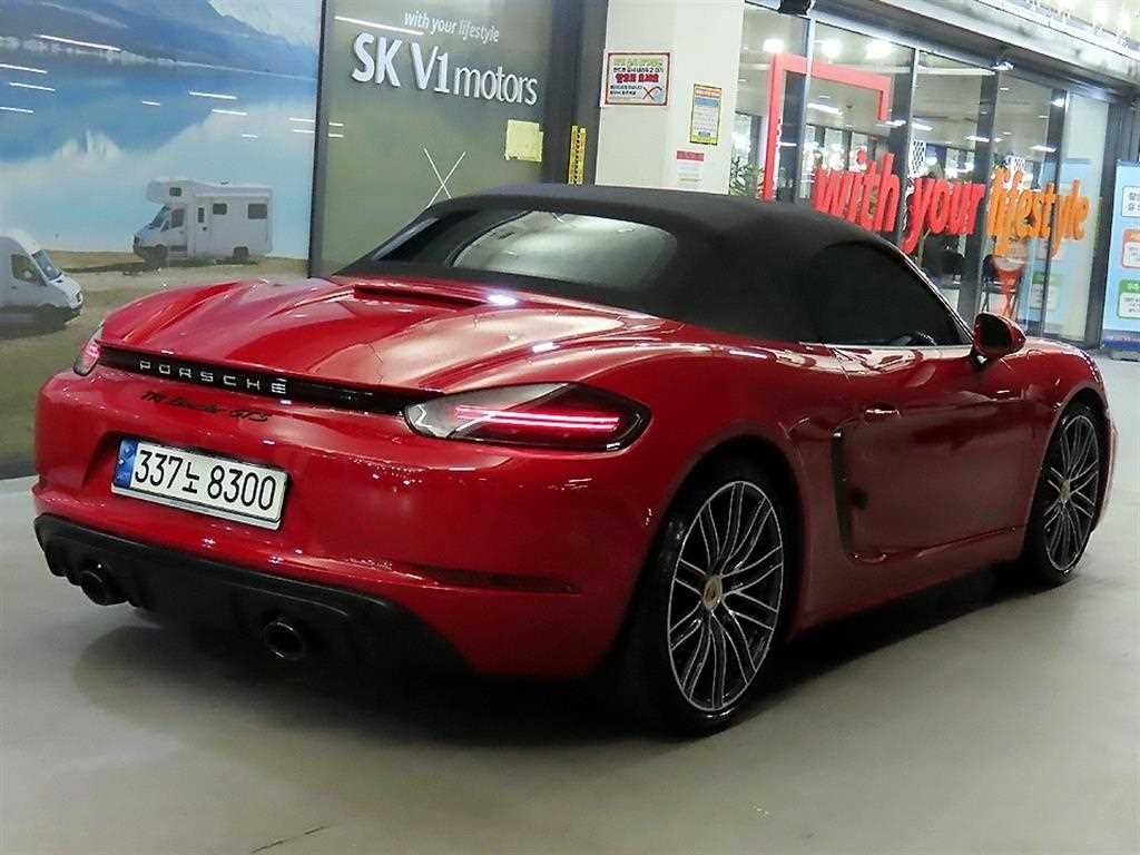 Porsche 718 - Vista 4