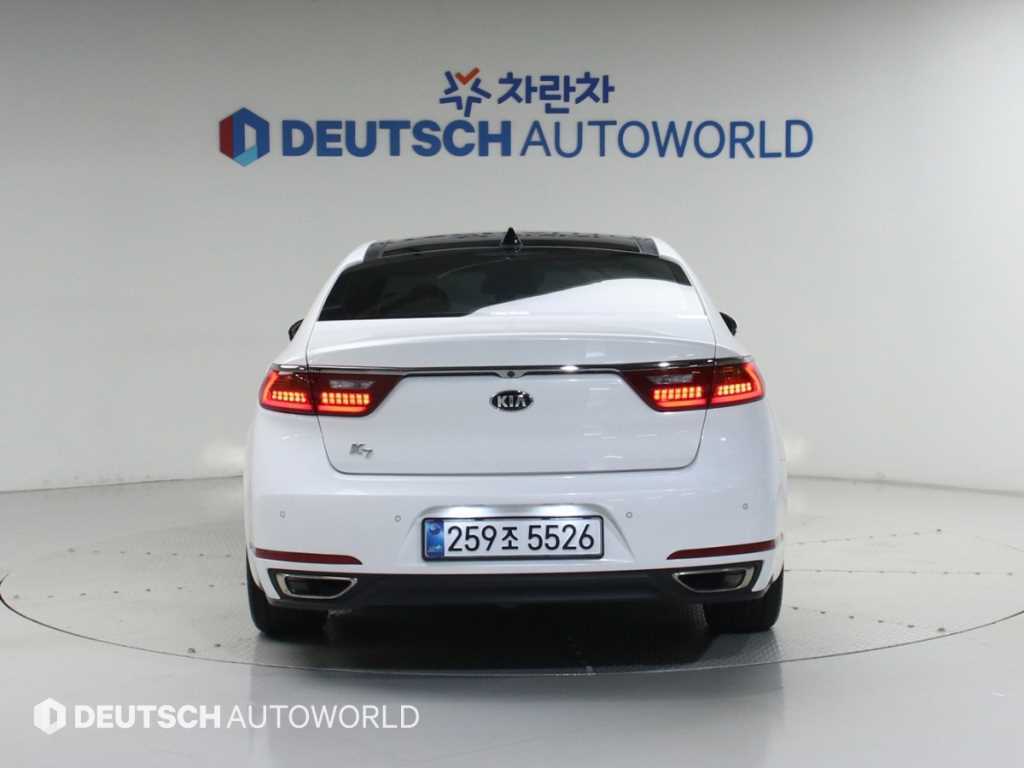 KIA K7 - Vista 4