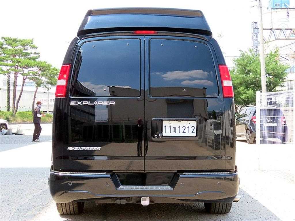Chevrolet Express van - Vista 4