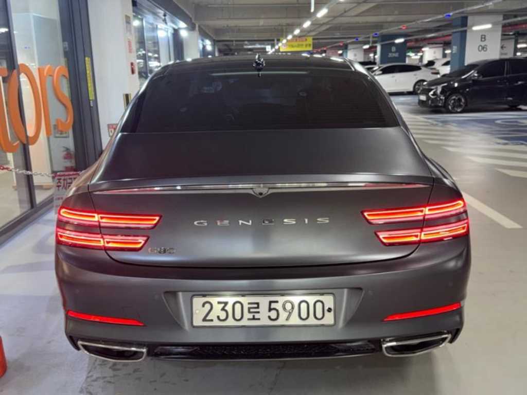 Genesis G80 - Vista 5
