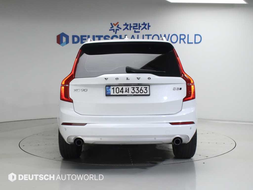 Volvo XC90 - Vista 4