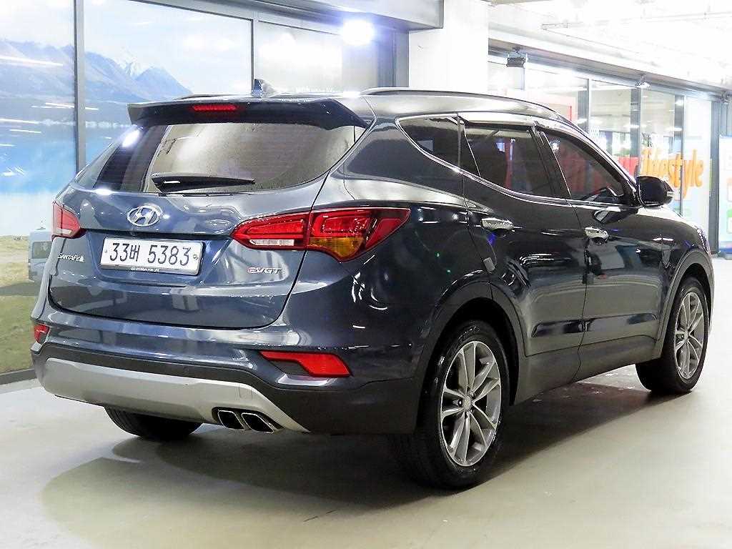 HYUNDAI Santa Fe - Vista 4