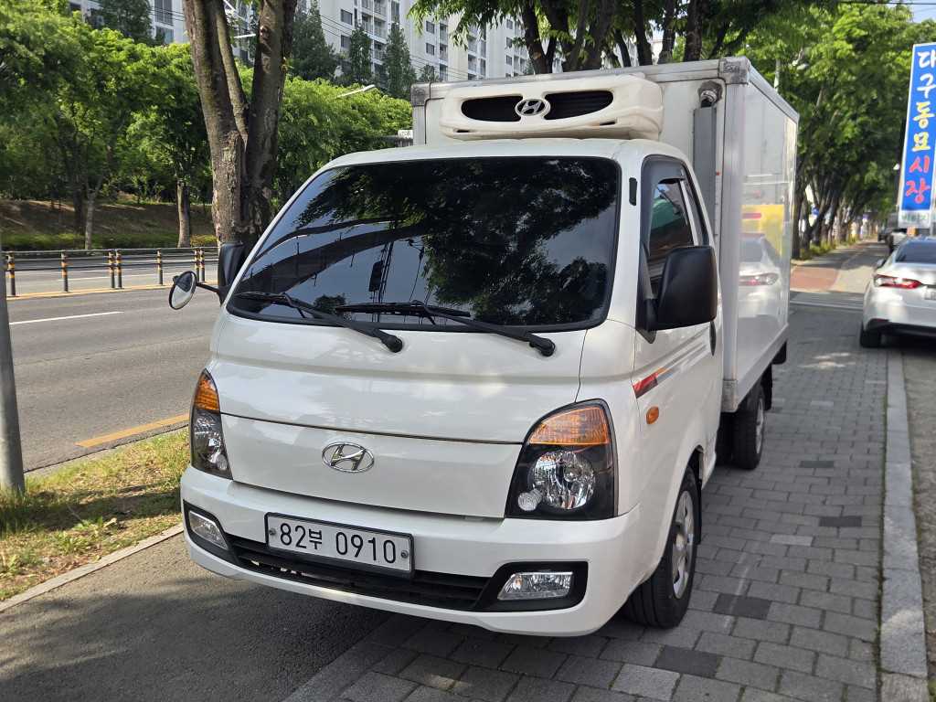 현대 포터2 1톤 냉동탑 - 중고 트럭 매물 이미지