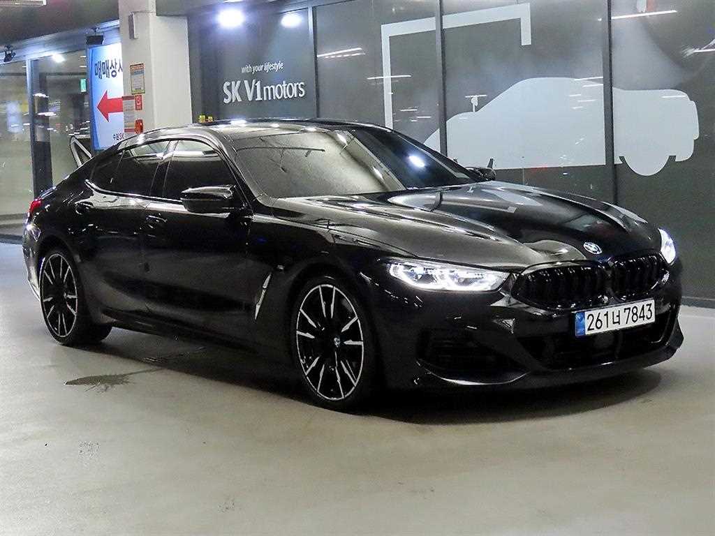 BMW 8 Series M850i xDrive Coupe