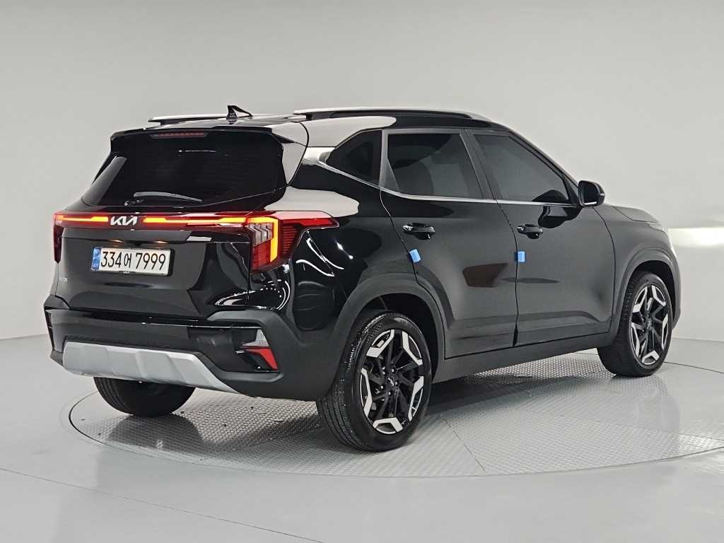 KIA Seltos - Vista 4