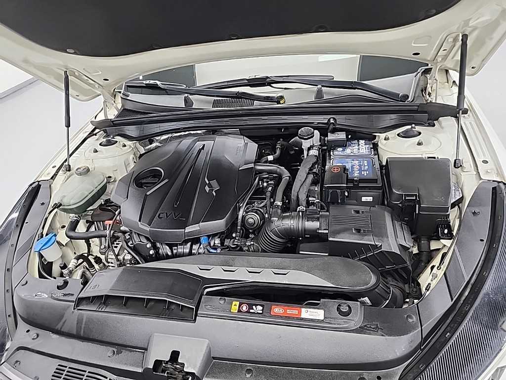 KIA K5 - Vista 5