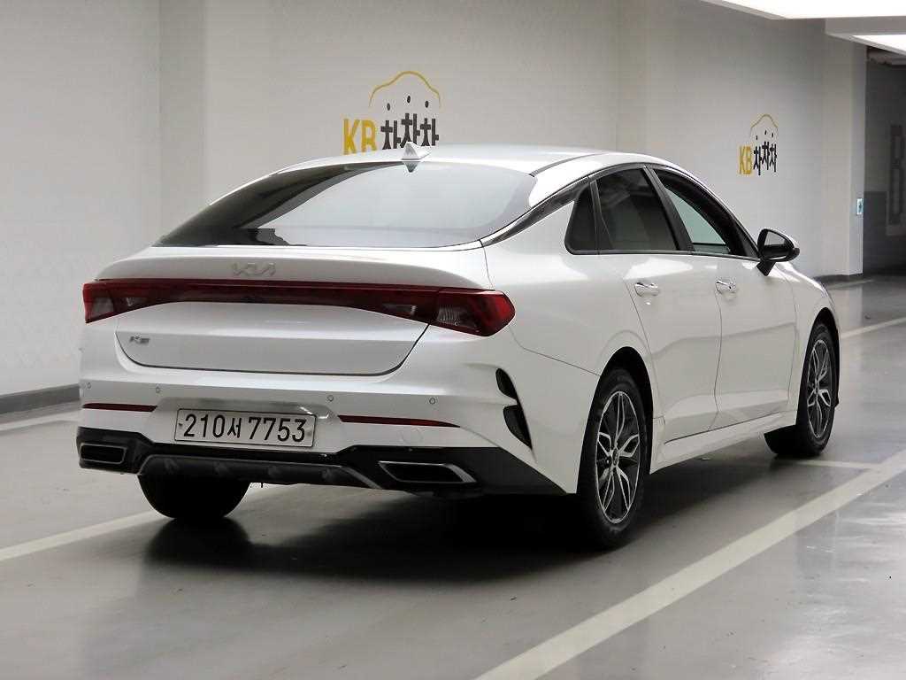 KIA K5 - Vista 4