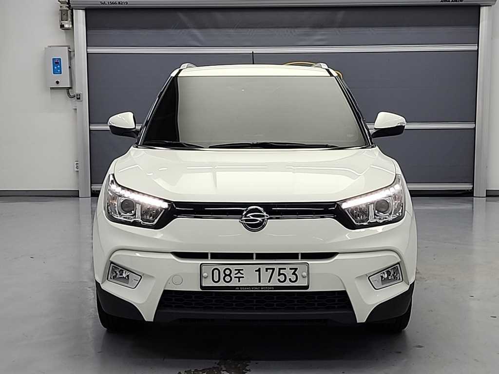 KGM 티볼리 가솔린 2WD 1.6 LX 고급형 사진 2/20