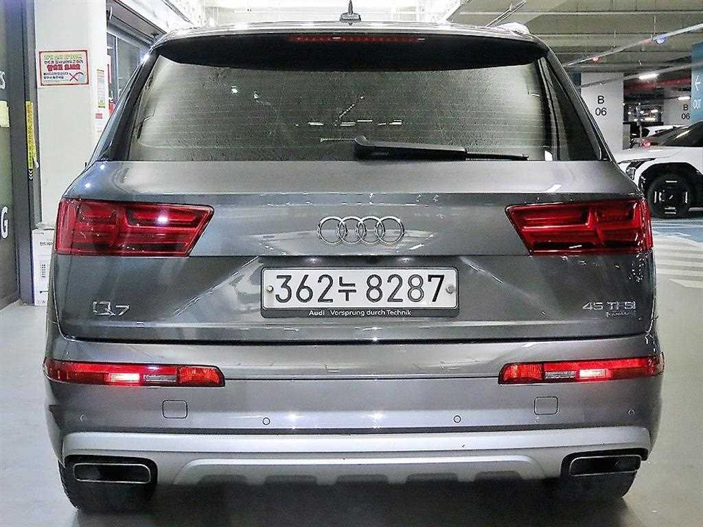 Audi Q7 - Vista 5