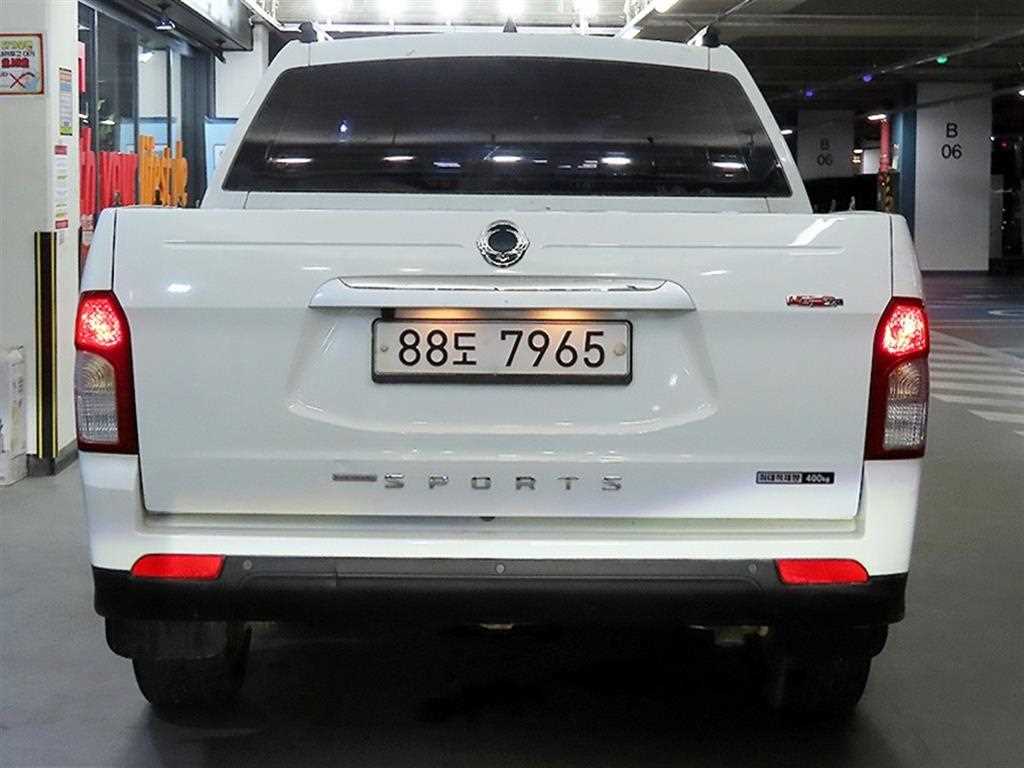 Ssangyong Korando - Vista 5