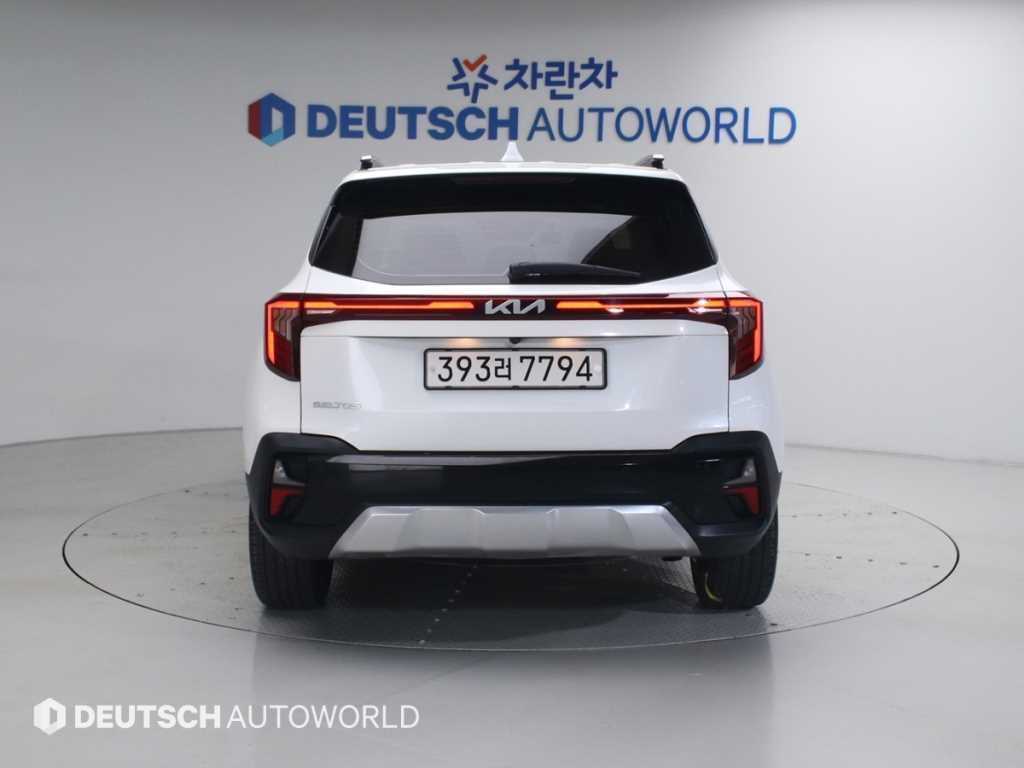 KIA Seltos - Vista 4