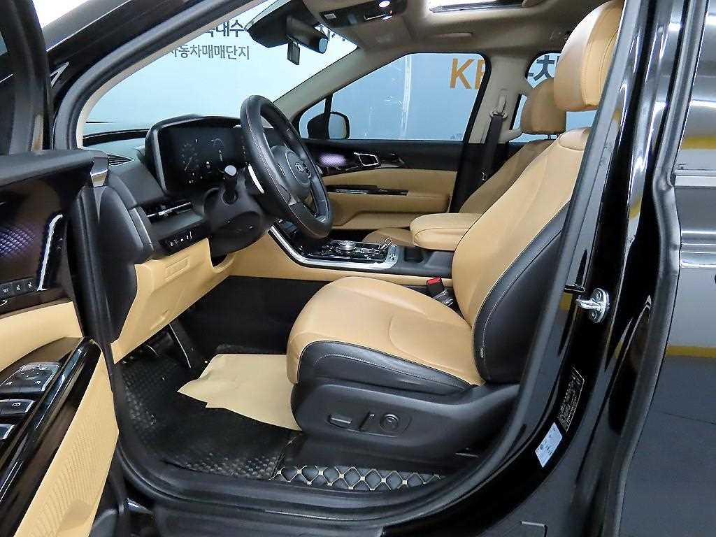 KIA Carnival - Vista 5
