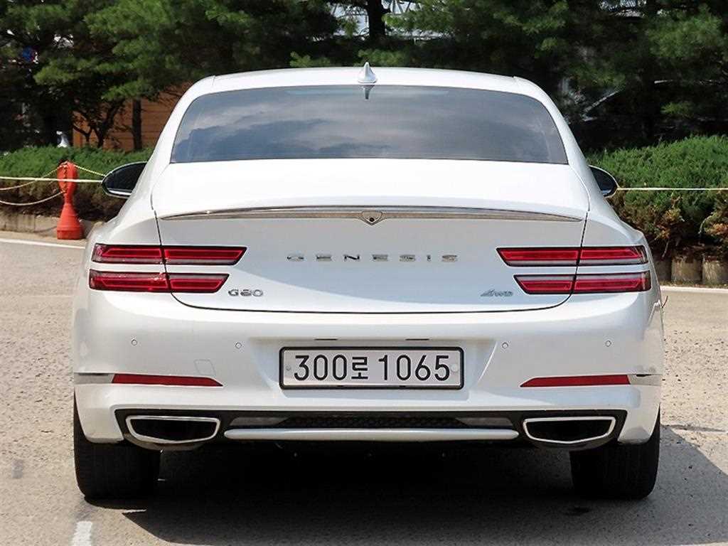 Genesis G80 - Vista 4