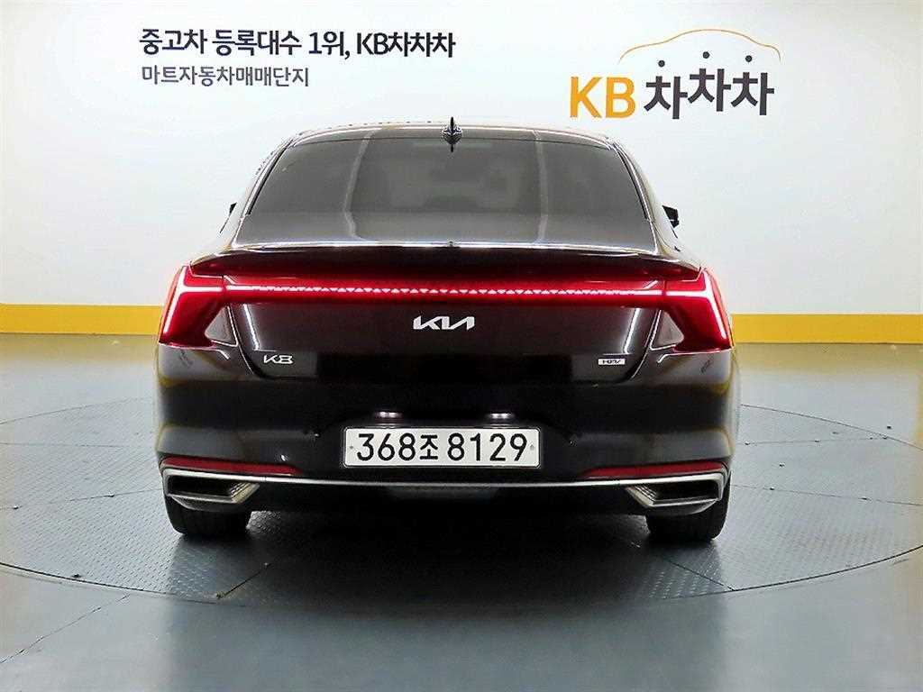 KIA K8 - Vista 4