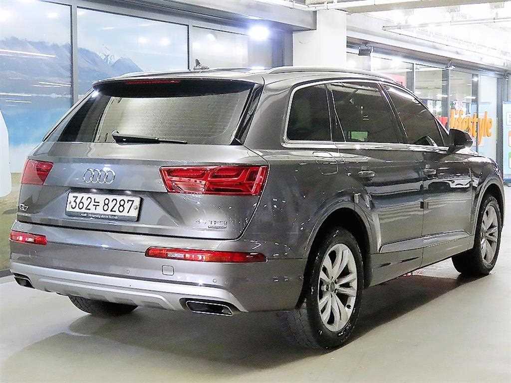 Audi Q7 - Vista 4
