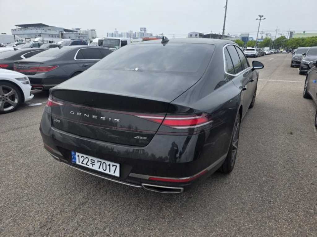 Genesis G90 - Vista 4