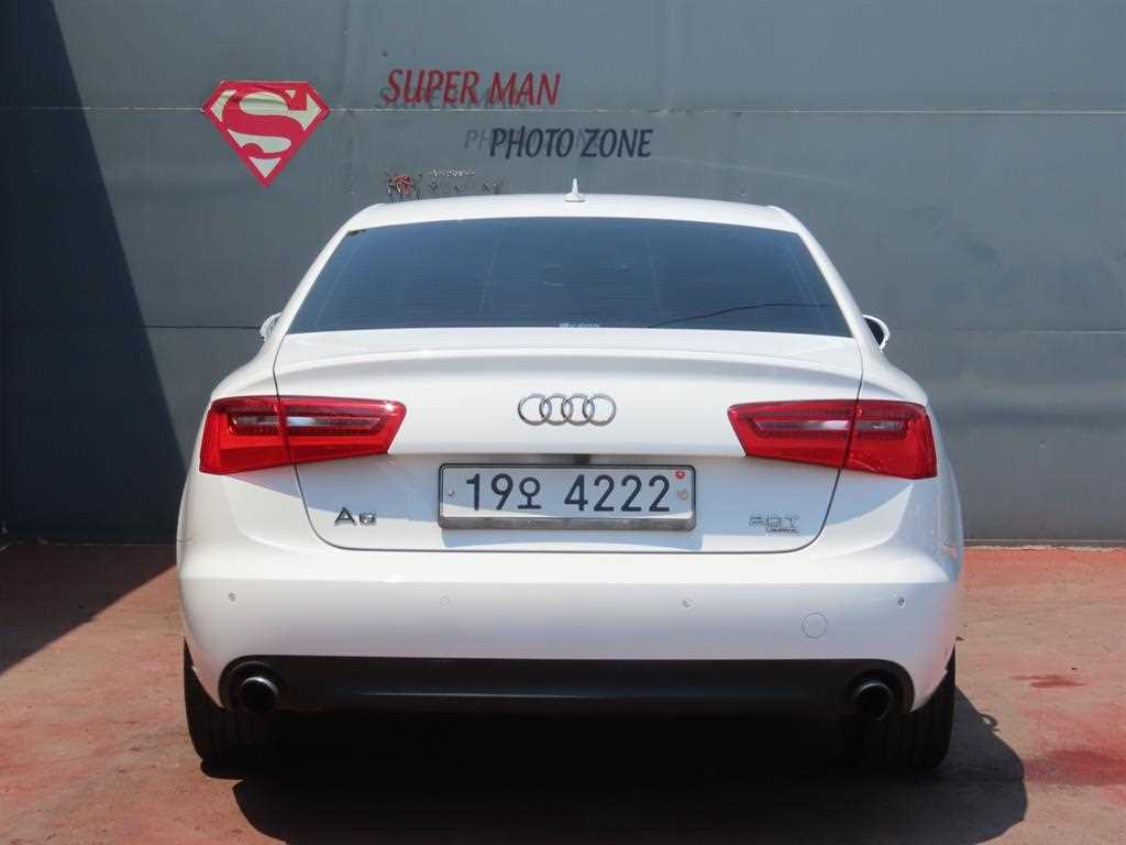 Audi A6 - Vista 4