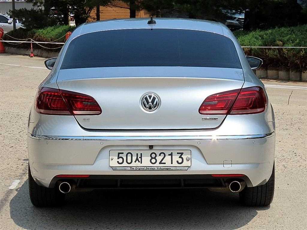 Volkswagen CC - Vista 4