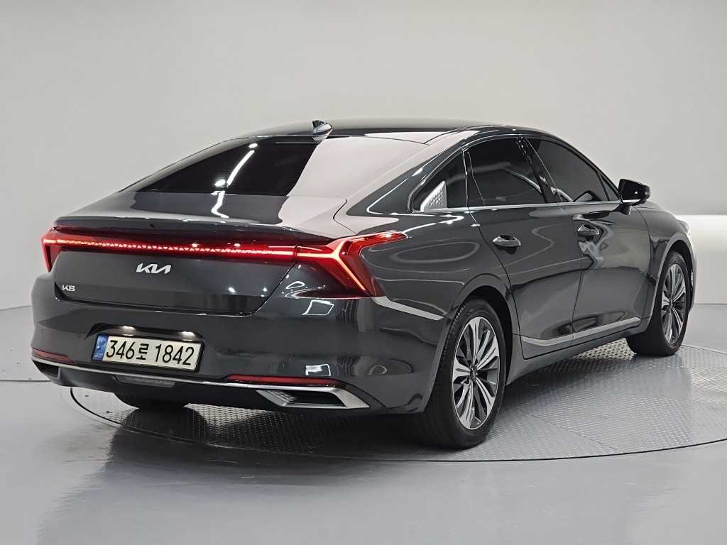 KIA K8 - Vista 4