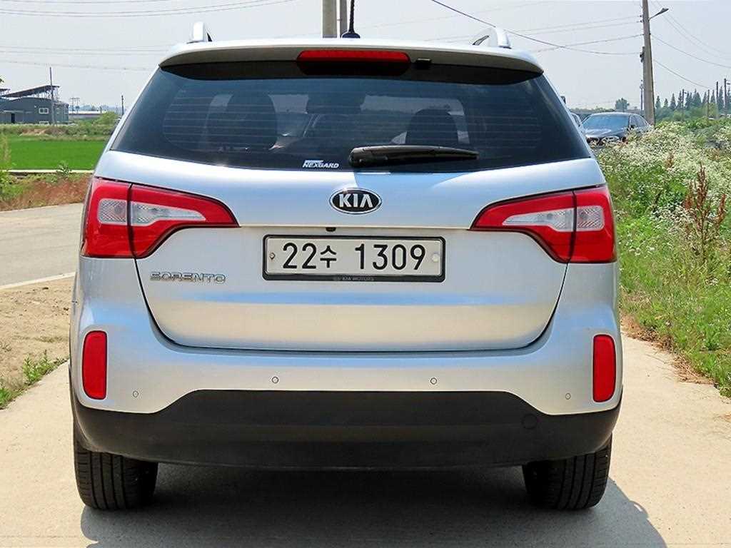 KIA Sorento - Vista 4