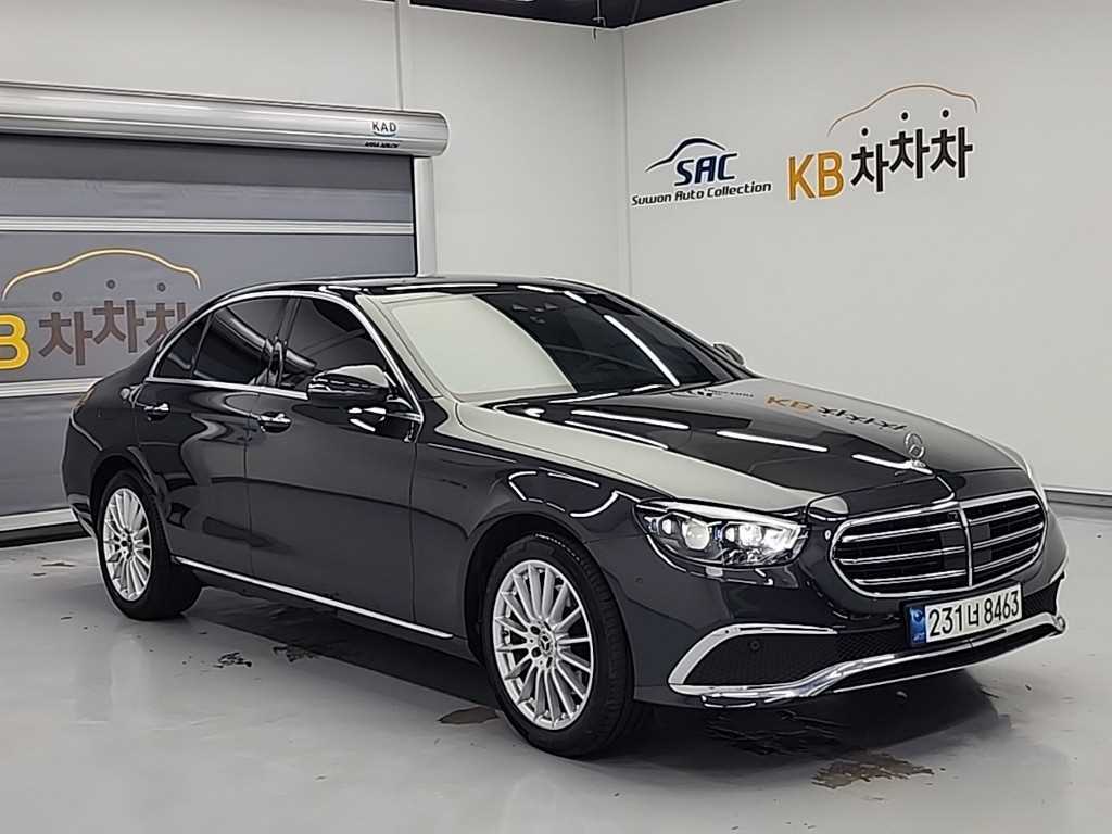 Mercedes Benz E class - Vista 5