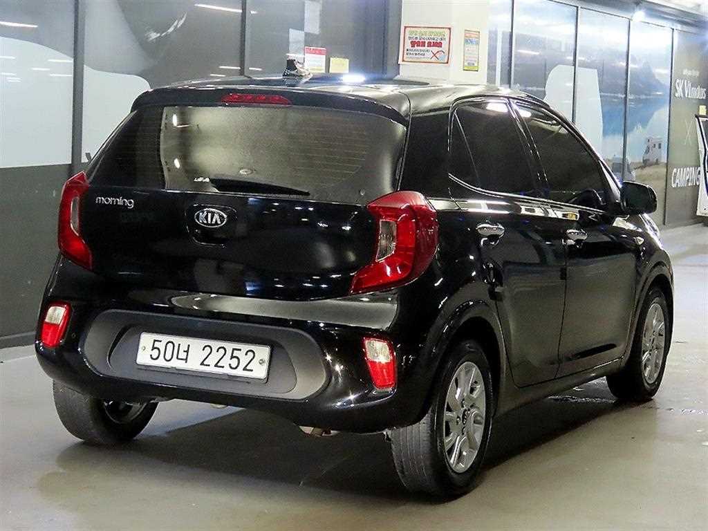 KIA Morning - Vista 4