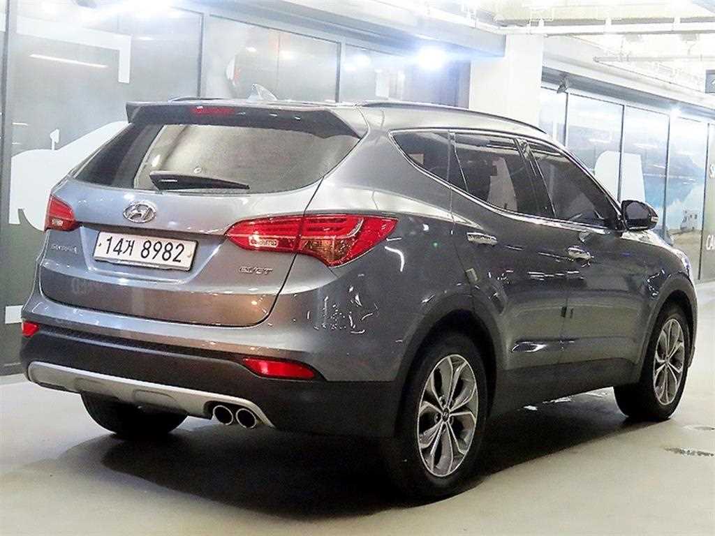 HYUNDAI Santa Fe - Vista 4