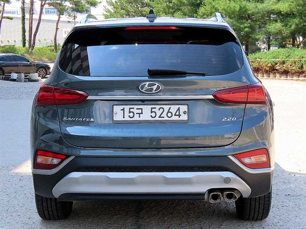 HYUNDAI Santa Fe - Vista 4