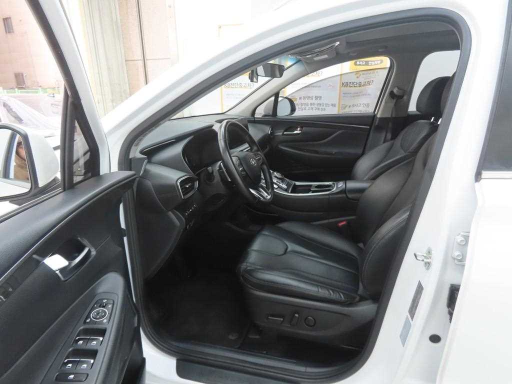 HYUNDAI Santa Fe - Vista 5