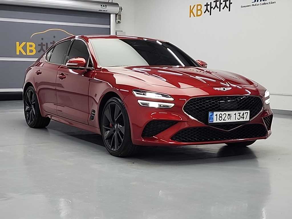 Genesis G70 - Vista 4