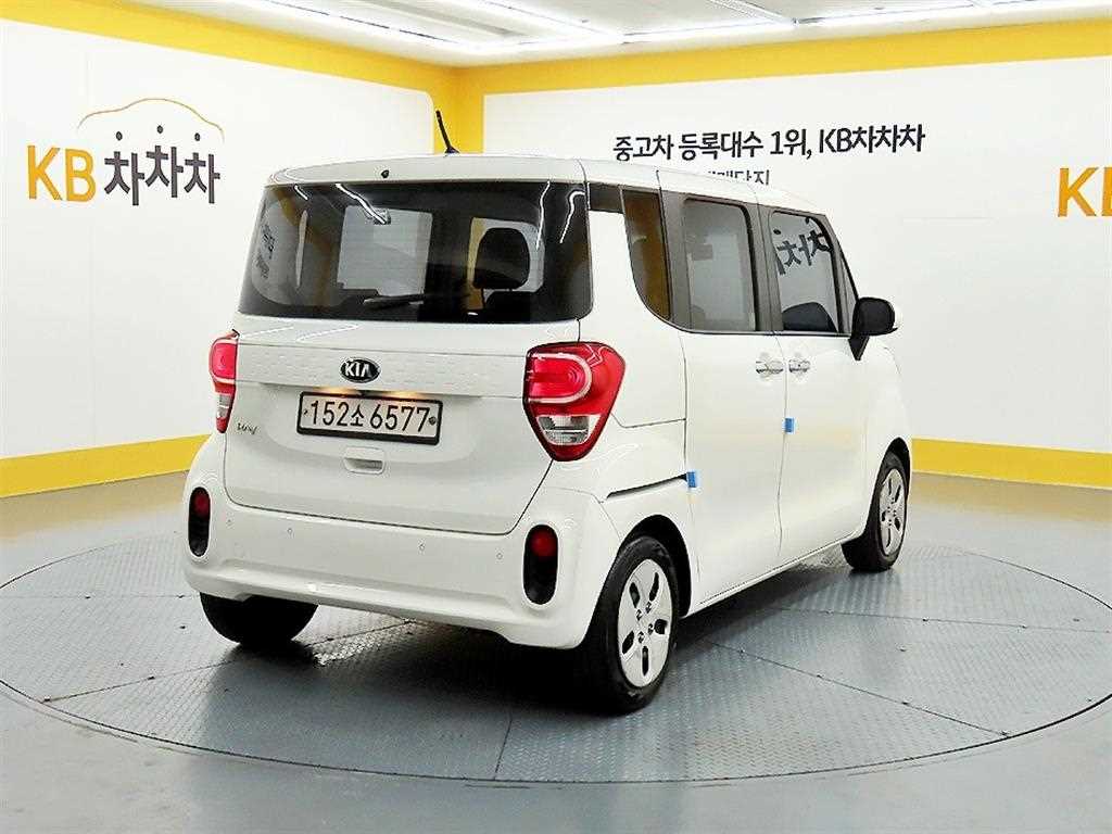 KIA Ray - Vista 4