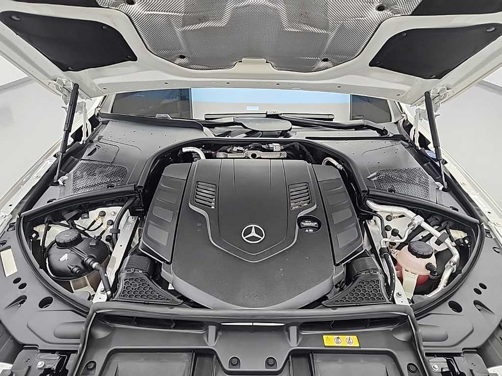Mercedes Benz S Class - Vista 5