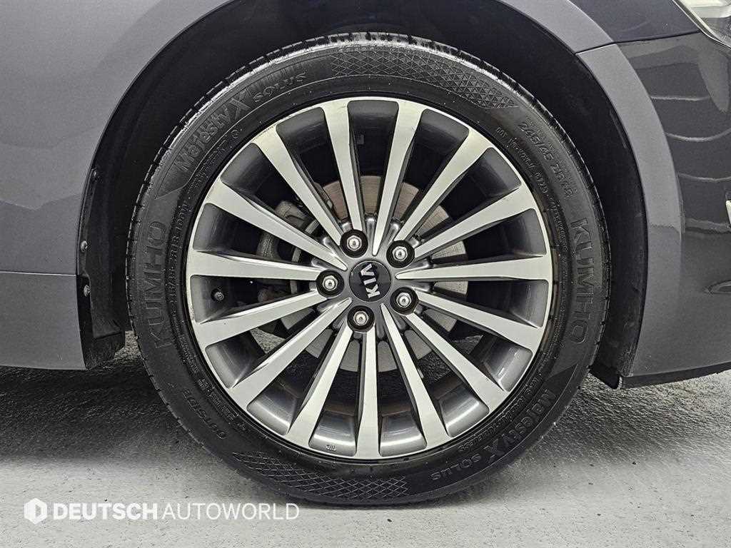 KIA K7 - Vista 5