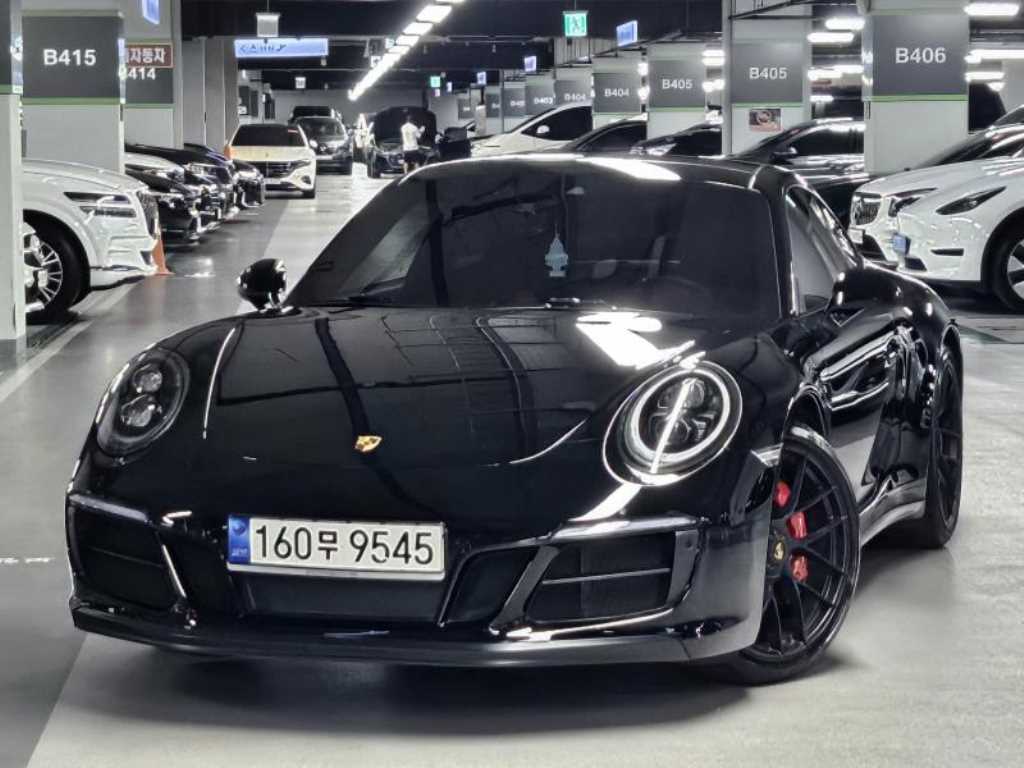 911 카레라 4 GTS 991 2019년식