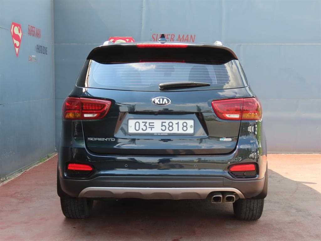 KIA Sorento - Vista 4