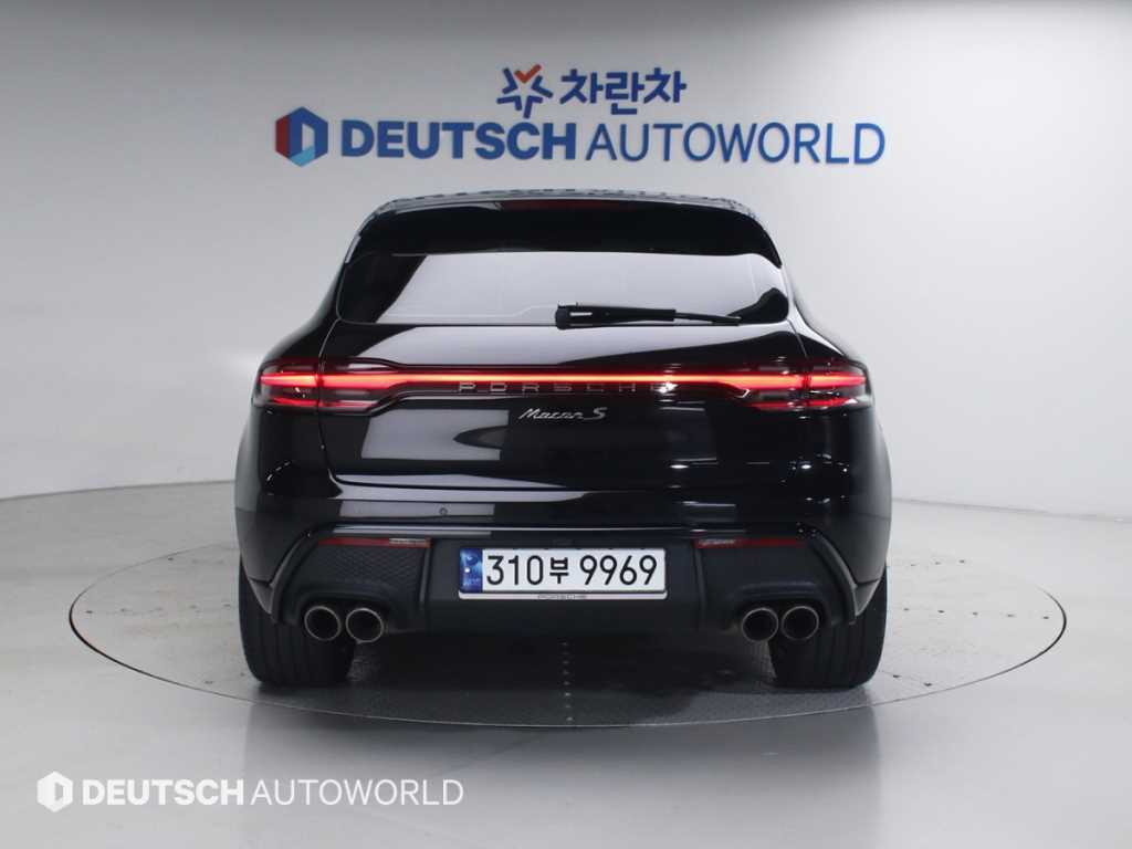 Porsche Macan - Vista 4