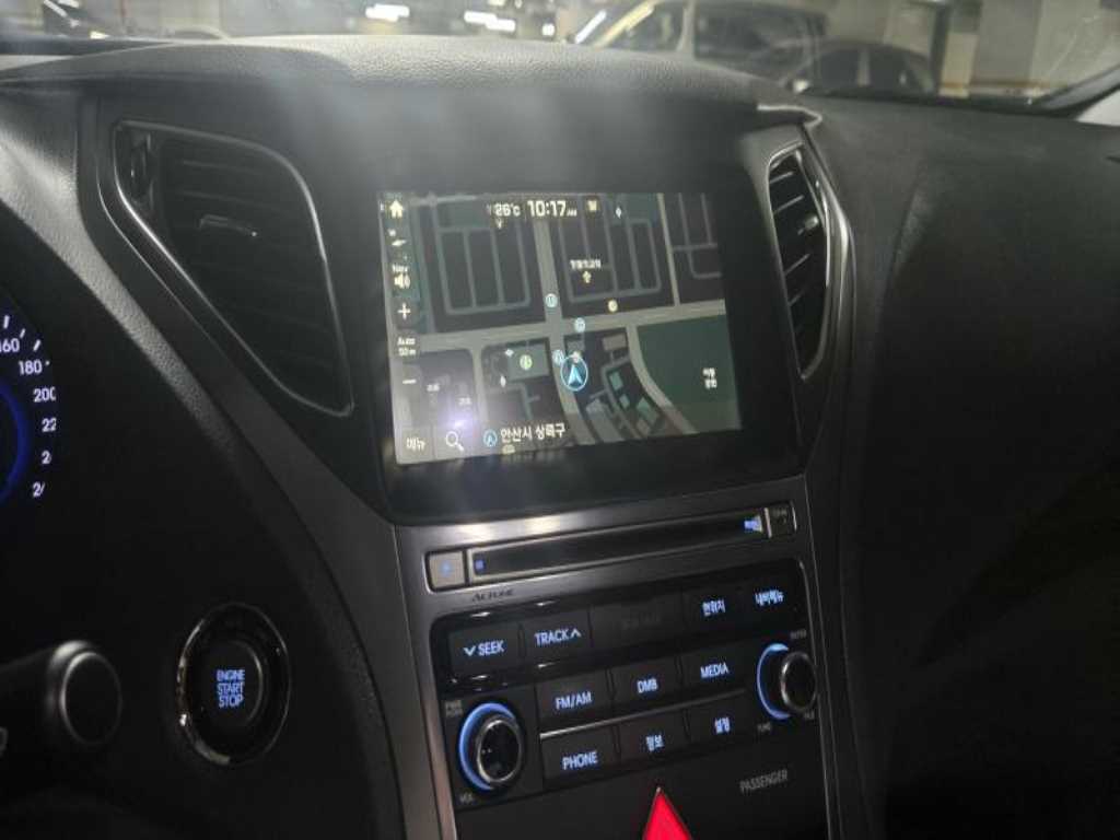 HYUNDAI Grandeur - Vista 4